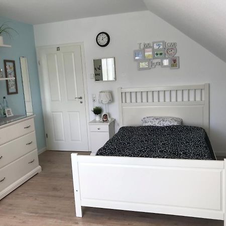 Campbell'S Ridge - Familienzimmer Im Kurviertel Von Bad Orb Exterior foto